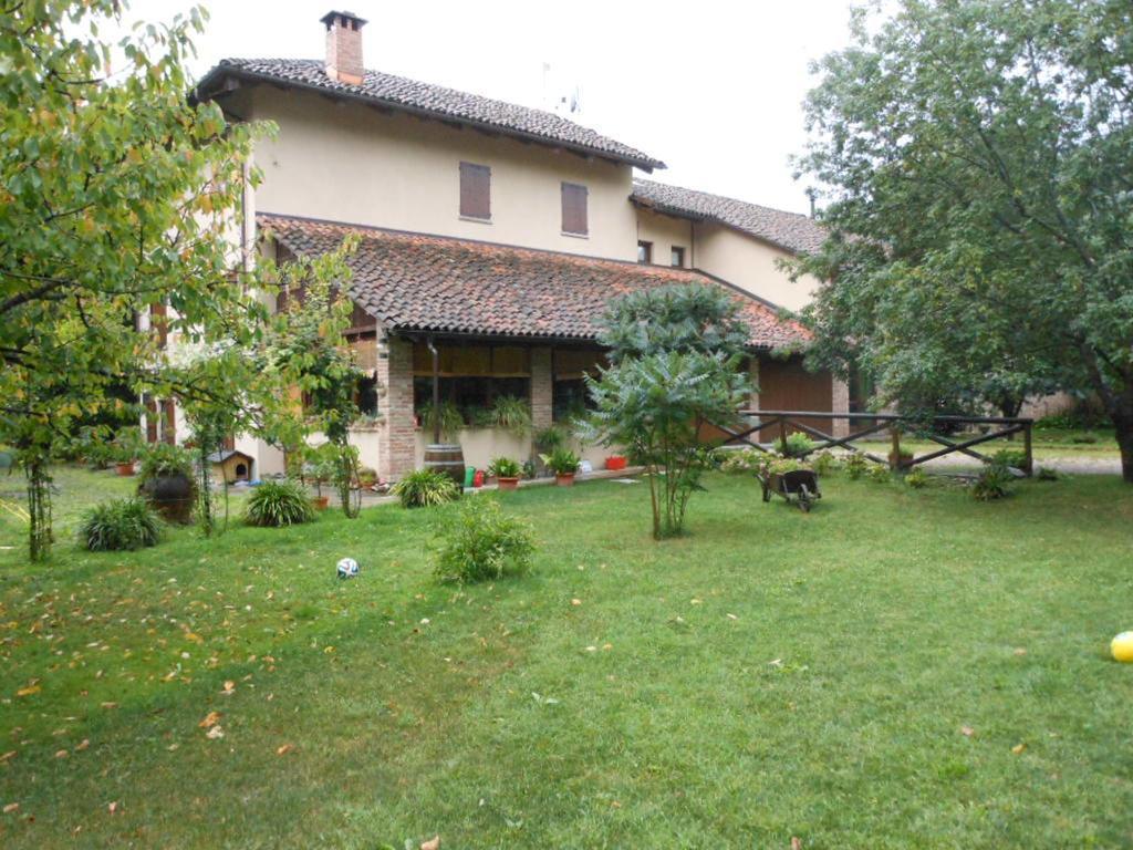 Locanda Del Molino Vecchio Magliano Alfieri Bilik gambar