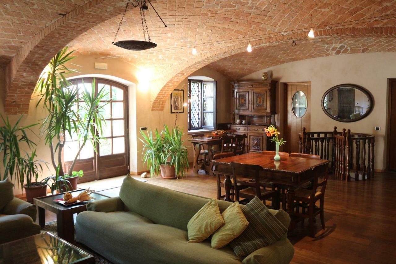 Locanda Del Molino Vecchio Magliano Alfieri Luaran gambar